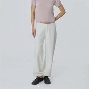 Still Here Sport. Relaxed Wide-Leg Pants in Off-White